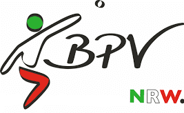 Logo des BPV NRW mit stilisierter Figur in Bewegung, grünem Kopf und rotem Bein, ergänzt durch den Schriftzug „BPV NRW.“
