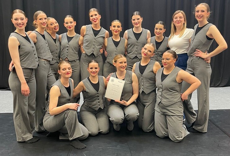 Die Regionalliga-Formation "Devotion" kann sich beim vierten von fünf Saisonturnieren  in Herne den sechsten Platz ertanzen.